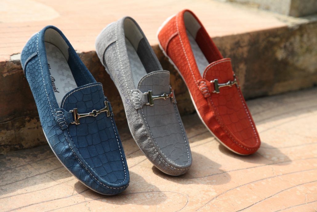 Image of shoes that can be fitted for custom orthotics.