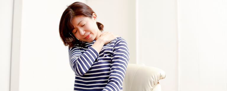 frozen shoulder - lady